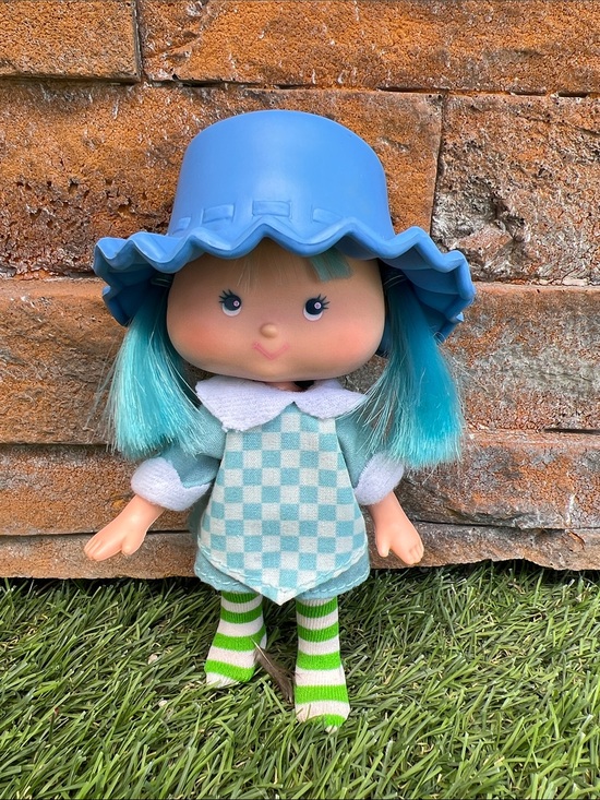 American Greetings Other - VINTAGE Strawberry Shortcake Blueberry Muffin doll 1970s American Greetings 🍓